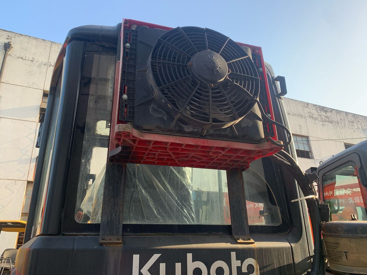 KUBOTA KX165-5 - Гусеничный экскаватор: фото 3 KUBOTA KX165-5 - Гусеничный экскаватор: фото 3