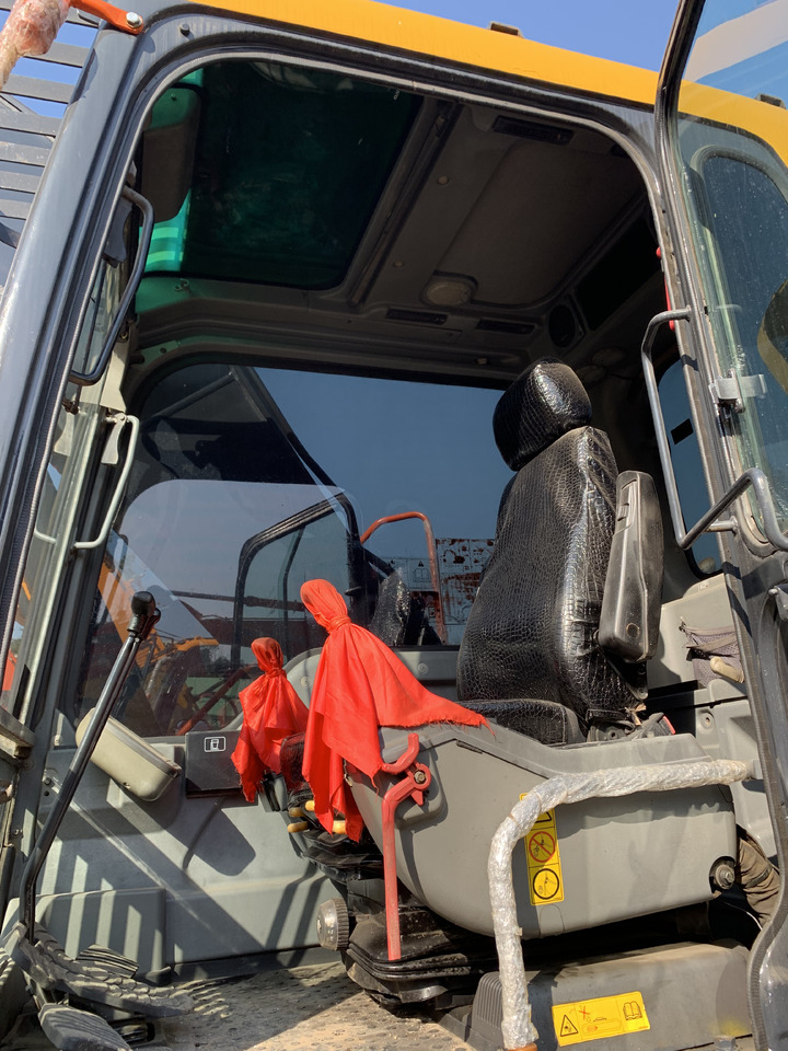 Экскаватор Volvo EC210D: фото 10 Экскаватор Volvo EC210D: фото 10