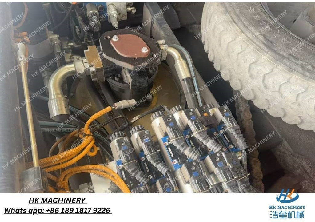 XCMG RP 453 L  - Асфальтоукладчик: фото 3 XCMG RP 453 L  - Асфальтоукладчик: фото 3