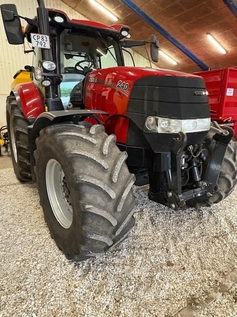Case IH PUMA 240 CVX - Трактор: фото 3 Case IH PUMA 240 CVX - Трактор: фото 3