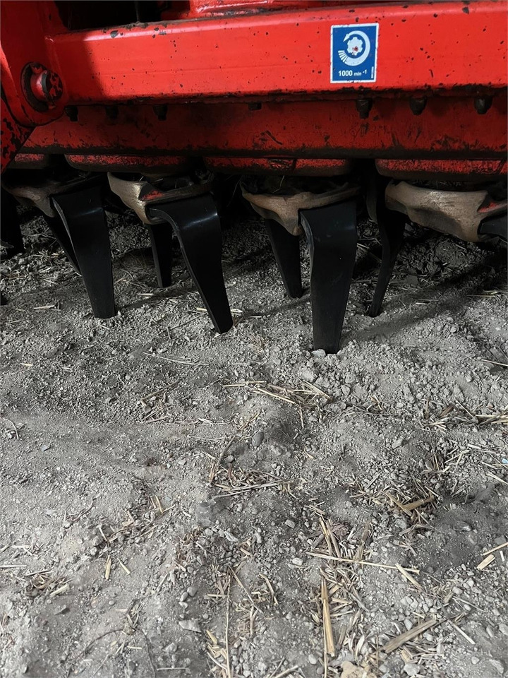 Kuhn VENTA NC4000HR - Посевной комплекс: фото 4 Kuhn VENTA NC4000HR - Посевной комплекс: фото 4