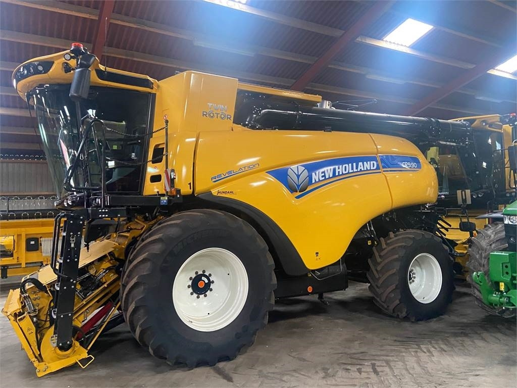 New Holland CR9.90 ST.V EU AMEA - Зерноуборочный комбайн: фото 3 New Holland CR9.90 ST.V EU AMEA - Зерноуборочный комбайн: фото 3