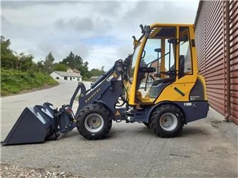 Eurotrac W11 w11 lang arm førehus - Компактный фронтальный погрузчик: фото 1 Eurotrac W11 w11 lang arm førehus - Компактный фронтальный погрузчик: фото 1