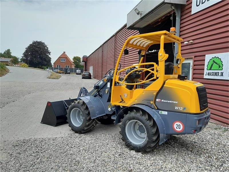 Eurotrac W12 - Компактный фронтальный погрузчик: фото 2 Eurotrac W12 - Компактный фронтальный погрузчик: фото 2