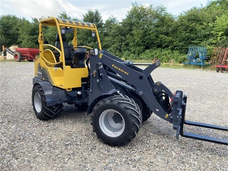Eurotrac W13F - Компактный фронтальный погрузчик: фото 4 Eurotrac W13F - Компактный фронтальный погрузчик: фото 4