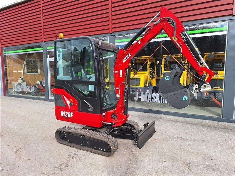 Mole M20 - Мини-экскаватор: фото 1 Mole M20 - Мини-экскаватор: фото 1