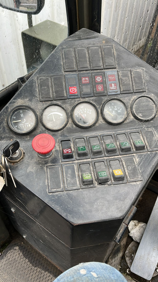 VALMET TD1612 SX 1620 - Дизельный погрузчик: фото 4 VALMET TD1612 SX 1620 - Дизельный погрузчик: фото 4