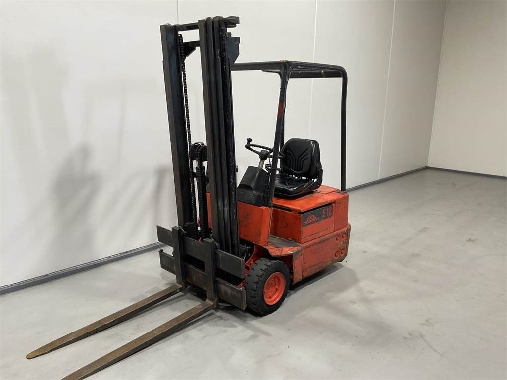 Linde E12 - Электропогрузчик: фото 4 Linde E12 - Электропогрузчик: фото 4