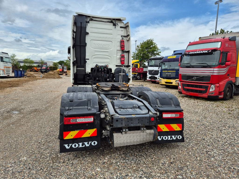 Volvo FH 500 6x2 // Double boogie // - Тягач: фото 4 Volvo FH 500 6x2 // Double boogie // - Тягач: фото 4