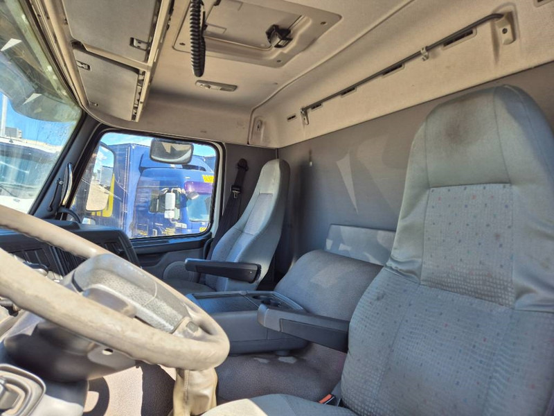 Тягач Volvo FM 300 // 4x2 // Manuel: фото 11