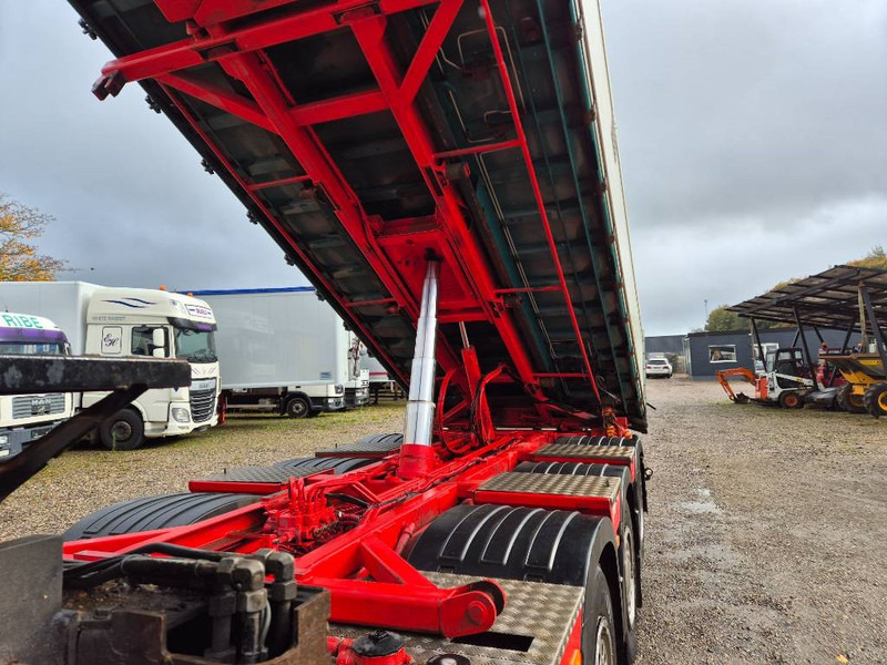 Volvo FMX 500 8x4 // HIAB X-HIPRO 262 EP-5 // 3-Tipper в лизинг Volvo FMX 500 8x4 // HIAB X-HIPRO 262 EP-5 // 3-Tipper: фото 18 Volvo FMX 500 8x4 // HIAB X-HIPRO 262 EP-5 // 3-Tipper в лизинг Volvo FMX 500 8x4 // HIAB X-HIPRO 262 EP-5 // 3-Tipper: фото 18