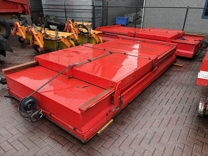 Beco Maxxim 200 Bagger luiken - Сельскохозяйственный прицеп: фото 3 Beco Maxxim 200 Bagger luiken - Сельскохозяйственный прицеп: фото 3