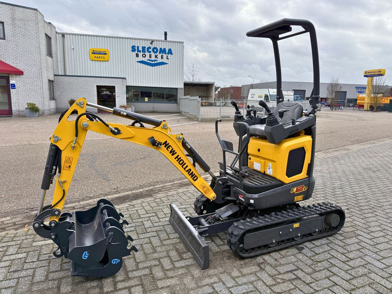 New Holland E12D Minigraver - Мини-экскаватор: фото 1 New Holland E12D Minigraver - Мини-экскаватор: фото 1