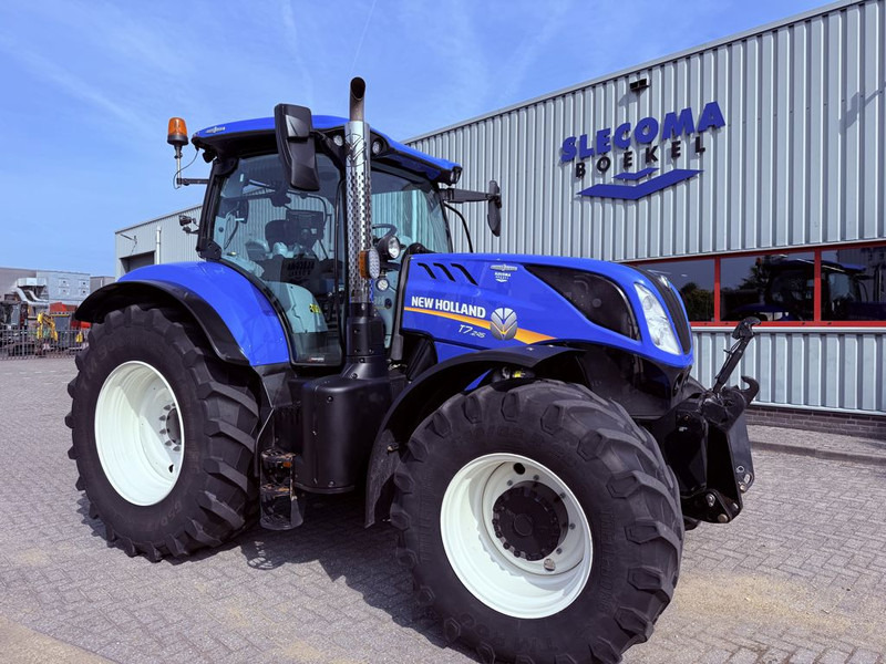 New Holland T7.245 AC STAGE V - Трактор: фото 2 New Holland T7.245 AC STAGE V - Трактор: фото 2