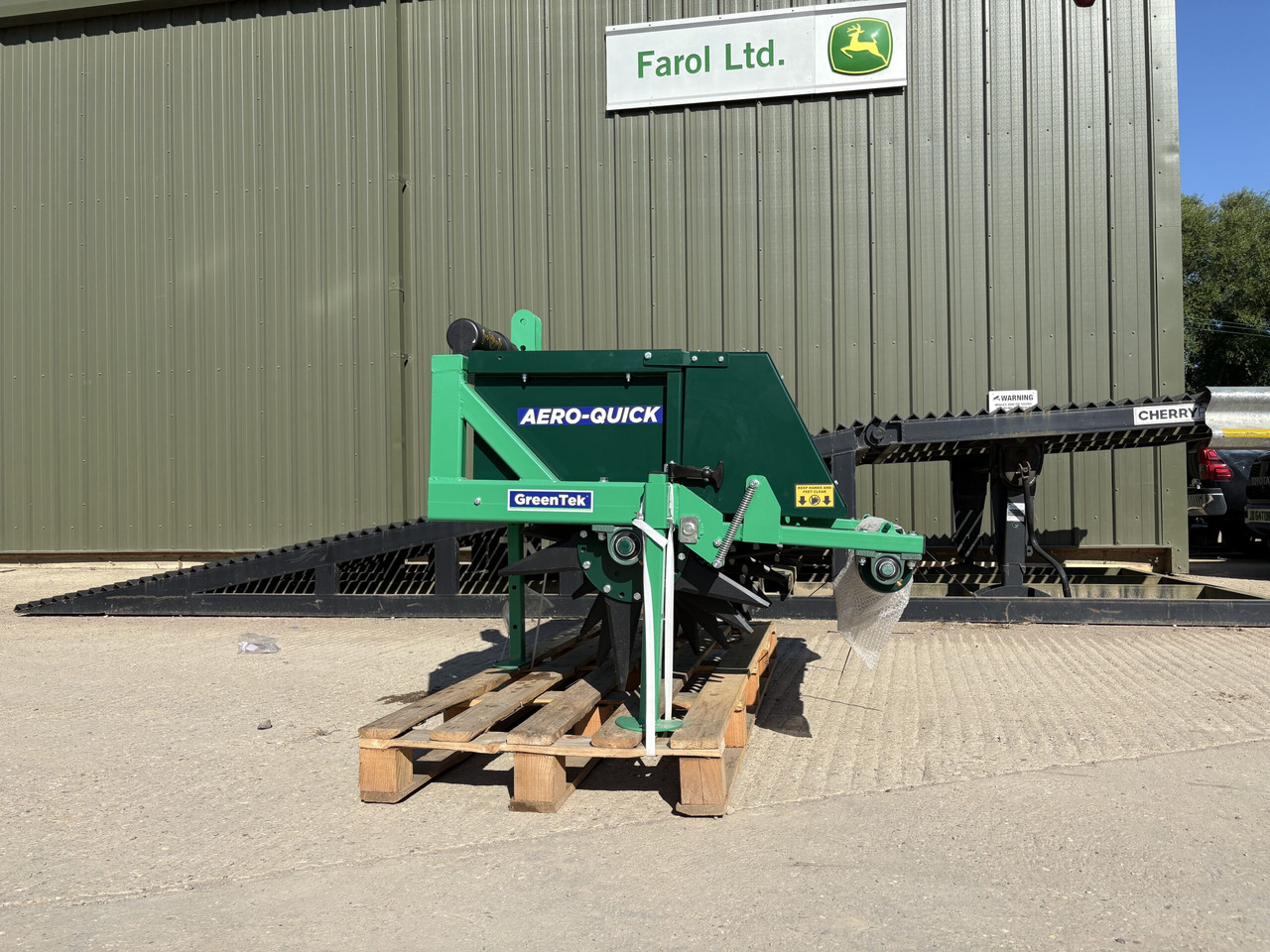 Greentek 5' Aero Quick Slitter - Щетка: фото 1 Greentek 5' Aero Quick Slitter - Щетка: фото 1