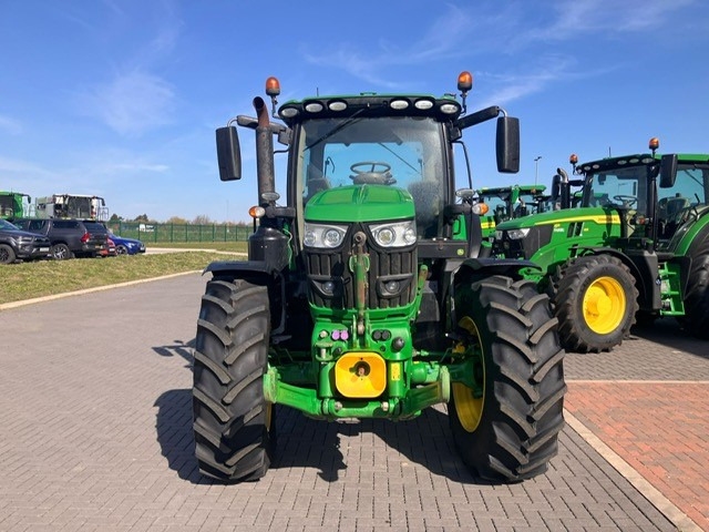 JOHN DEERE 6155R - Трактор: фото 2 JOHN DEERE 6155R - Трактор: фото 2