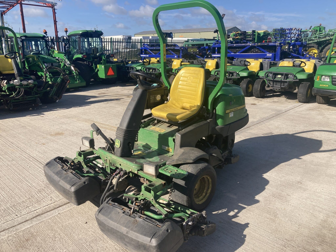 John Deere 2500EH greens triple mower - Газонокосилка: фото 1 John Deere 2500EH greens triple mower - Газонокосилка: фото 1