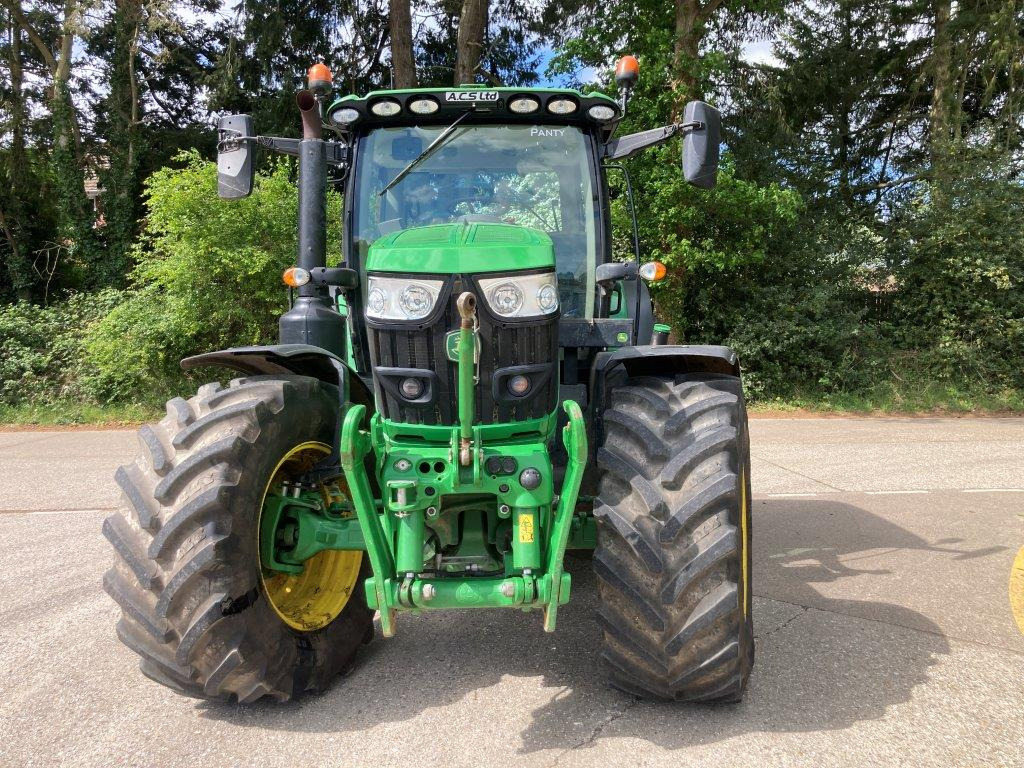 John Deere 6155R - Трактор: фото 1 John Deere 6155R - Трактор: фото 1
