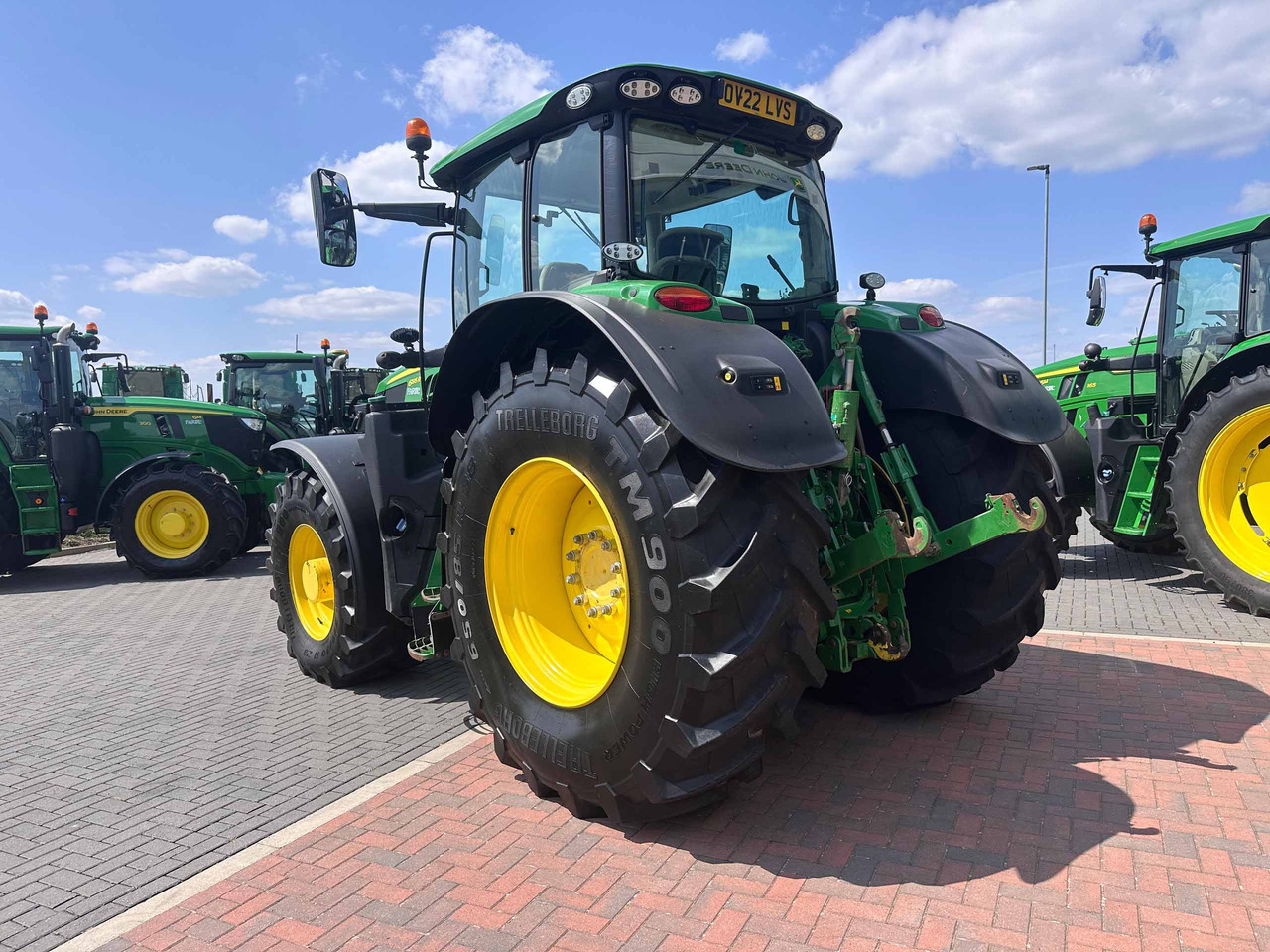 John Deere 6195R - Трактор: фото 2 John Deere 6195R - Трактор: фото 2