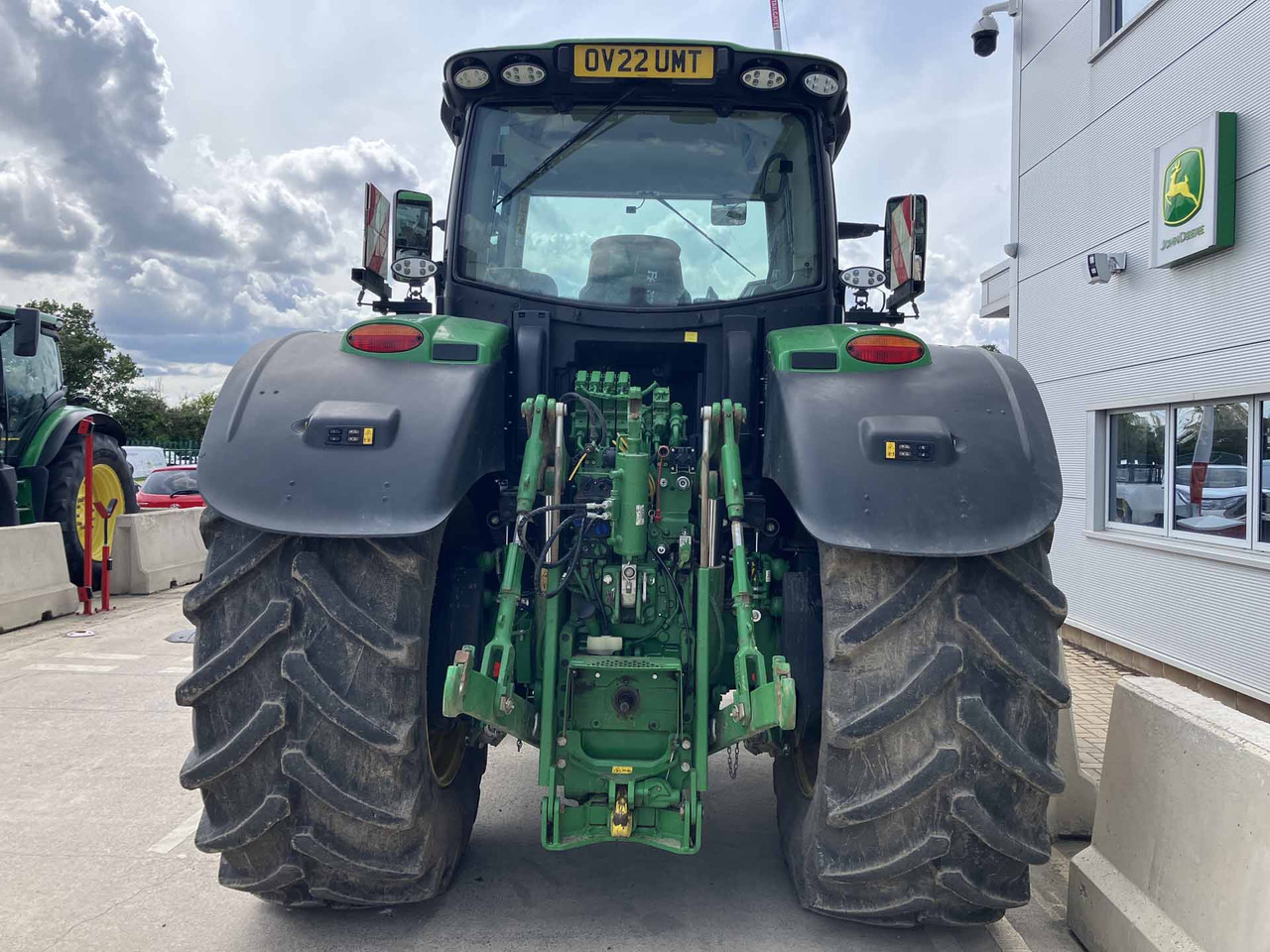 John Deere 6250R - Трактор: фото 4 John Deere 6250R - Трактор: фото 4
