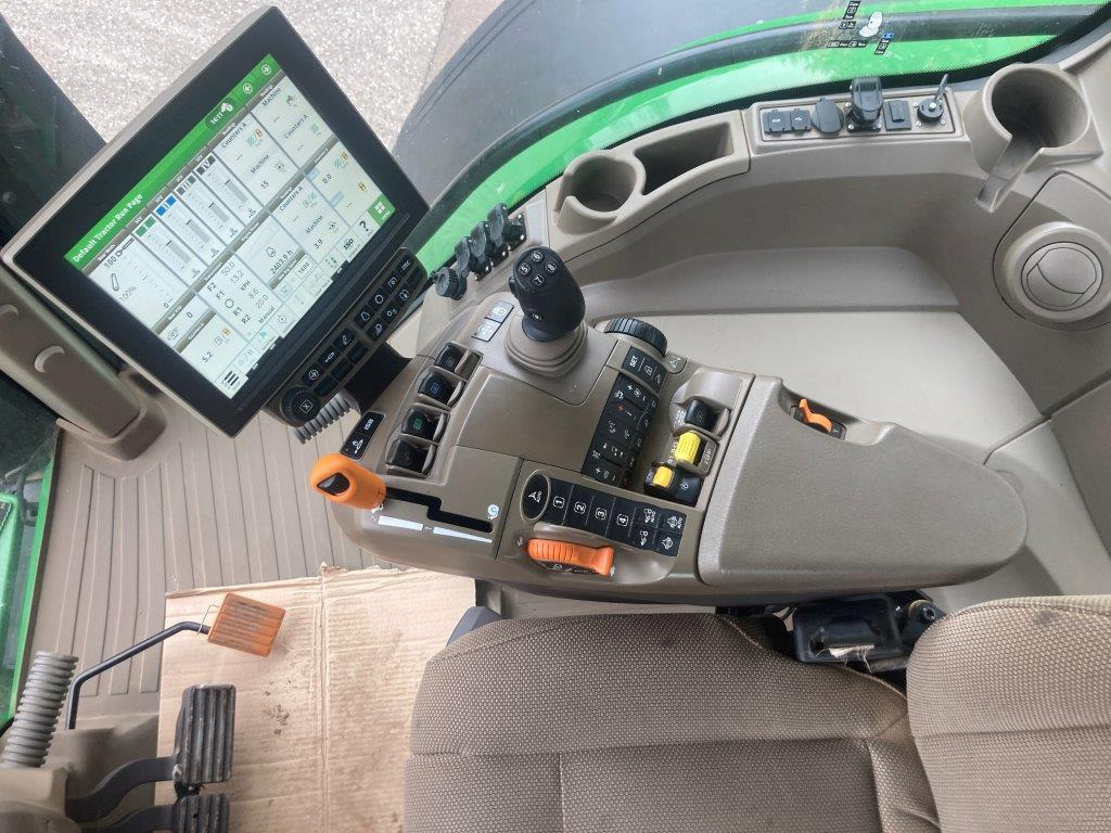 Трактор John Deere 7R 310: фото 13