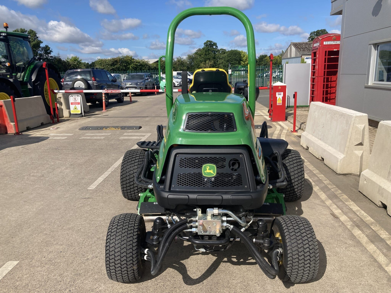 John Deere 8800A 5 pod rotary mower - Газонокосилка: фото 4 John Deere 8800A 5 pod rotary mower - Газонокосилка: фото 4