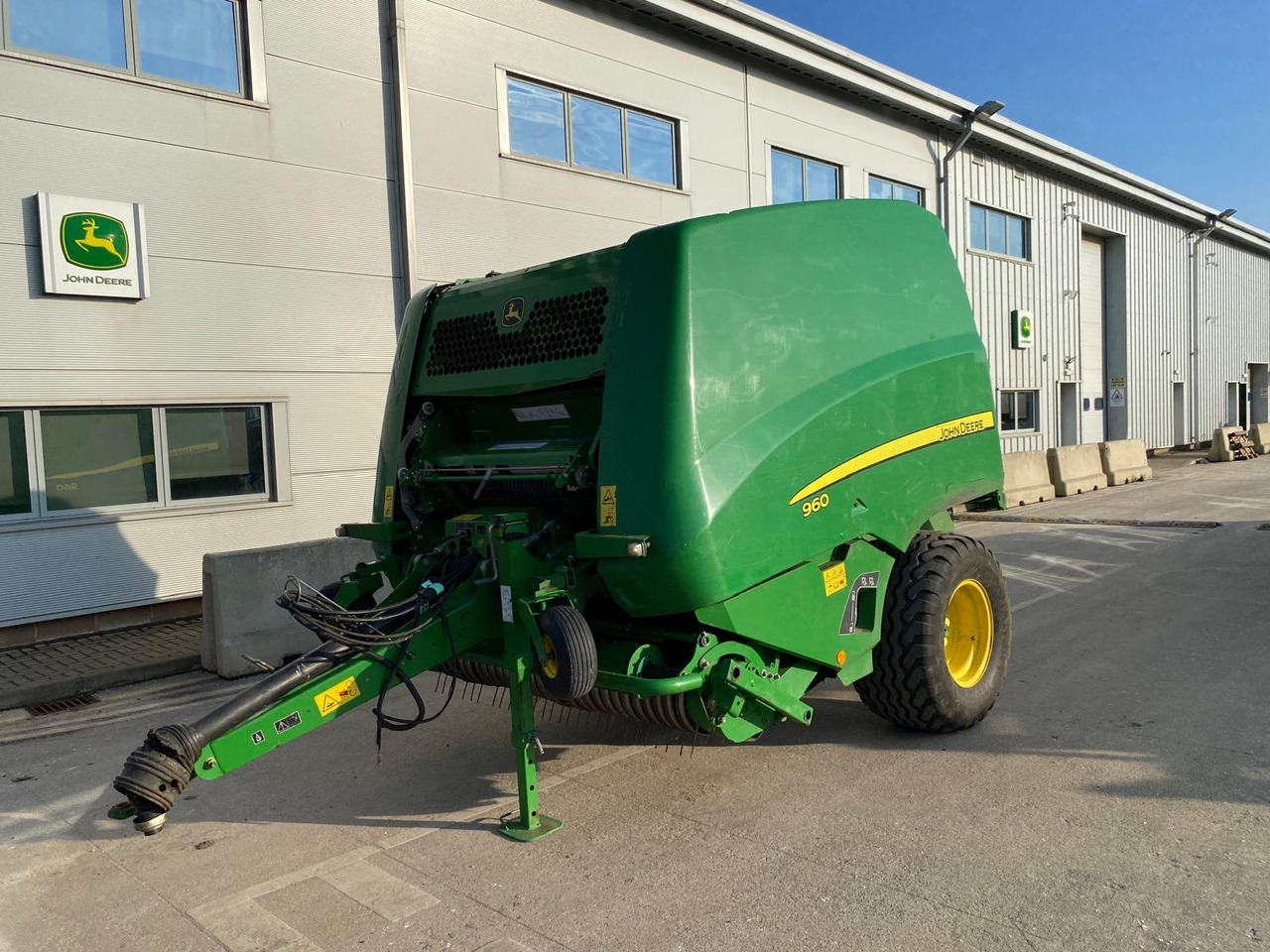 John Deere 960 - Техника для сенозаготовки: фото 3 John Deere 960 - Техника для сенозаготовки: фото 3