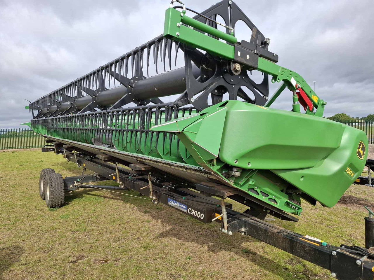 Зерноуборочный комбайн John Deere T670: фото 11