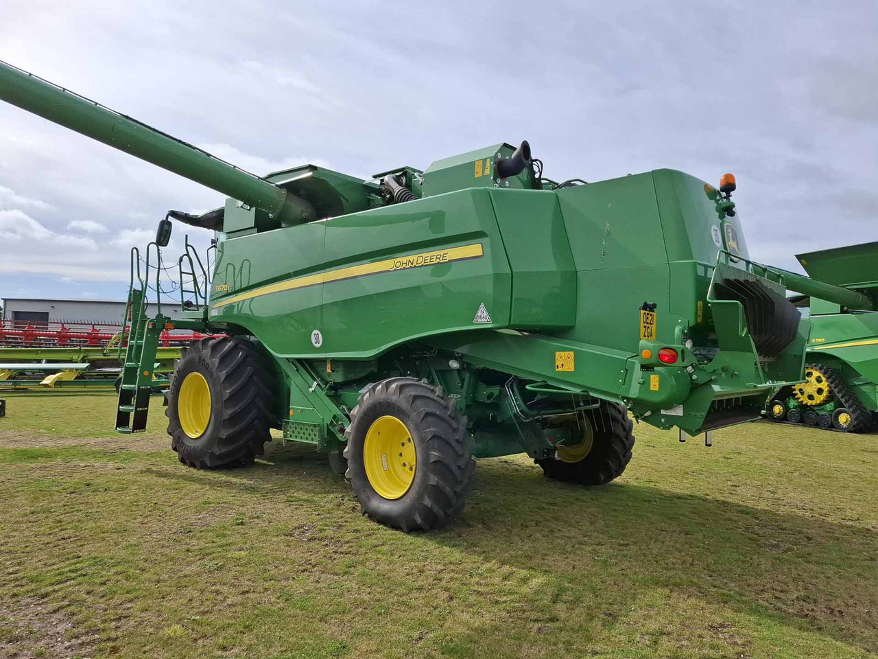 Зерноуборочный комбайн John Deere T670: фото 6