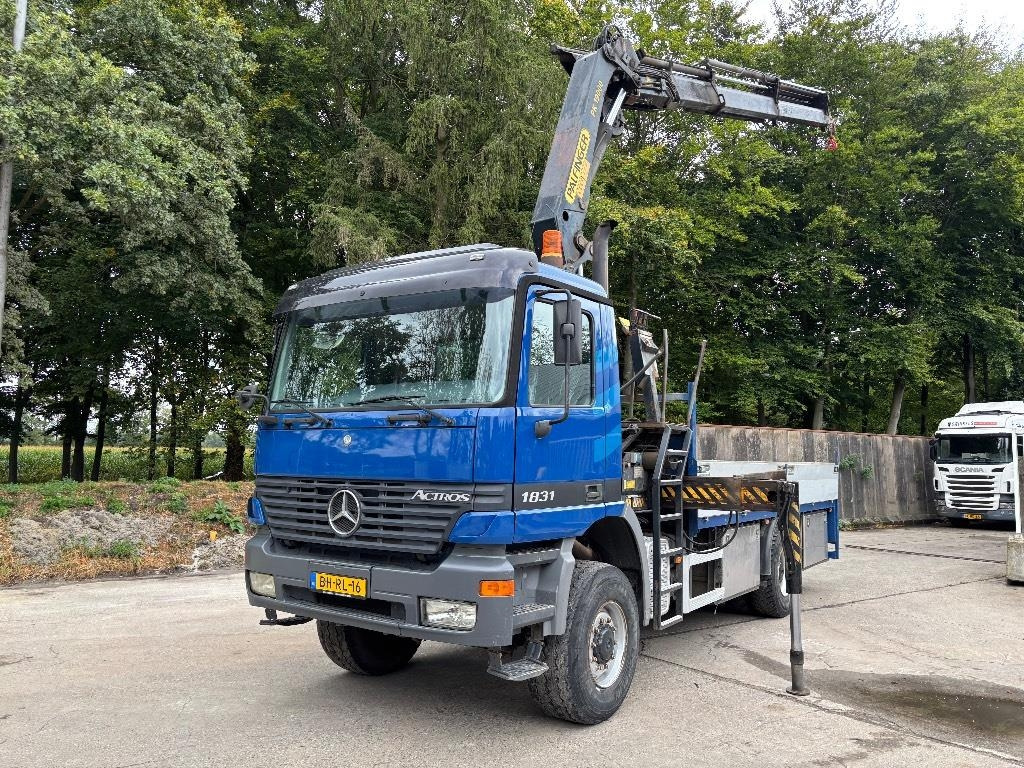 Mercedes-Benz Actros 1831/ 4x4 / Palfinger PK19000 Crane - Автоманипулятор: фото 5 Mercedes-Benz Actros 1831/ 4x4 / Palfinger PK19000 Crane - Автоманипулятор: фото 5