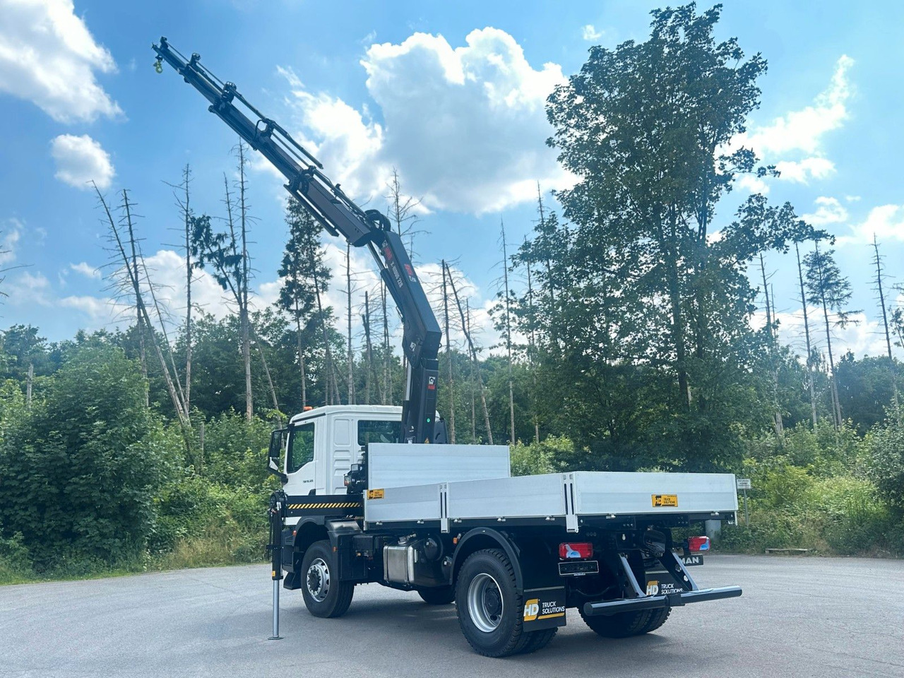 MAN TGM 18.320 4x4 Euro 6e Pritsche Hiab 228-4 Kran - Автоманипулятор: фото 4 MAN TGM 18.320 4x4 Euro 6e Pritsche Hiab 228-4 Kran - Автоманипулятор: фото 4
