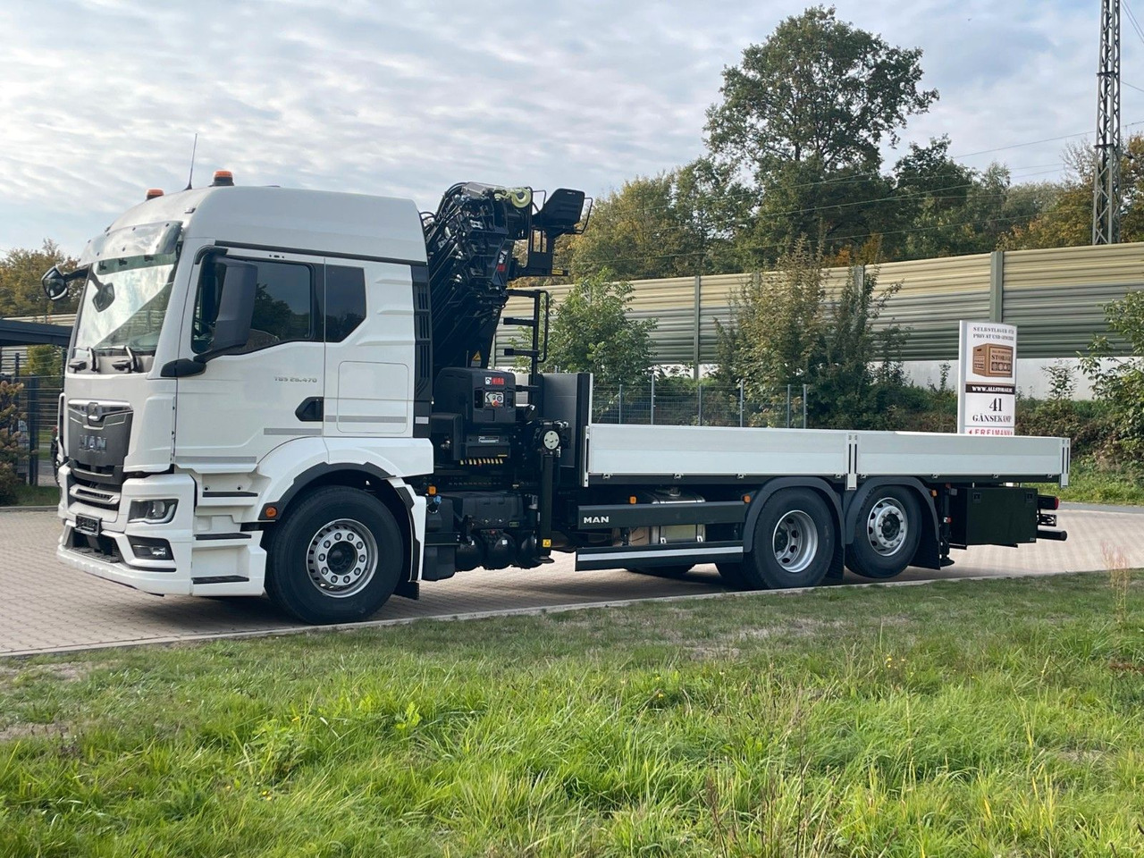MAN TGS 26.480 /6X Hiab X-HIRRO 302 E-6 JIB 70x4 - Грузовик бортовой/ Платформа, Автоманипулятор: фото 2 MAN TGS 26.480 /6X Hiab X-HIRRO 302 E-6 JIB 70x4 - Грузовик бортовой/ Платформа, Автоманипулятор: фото 2
