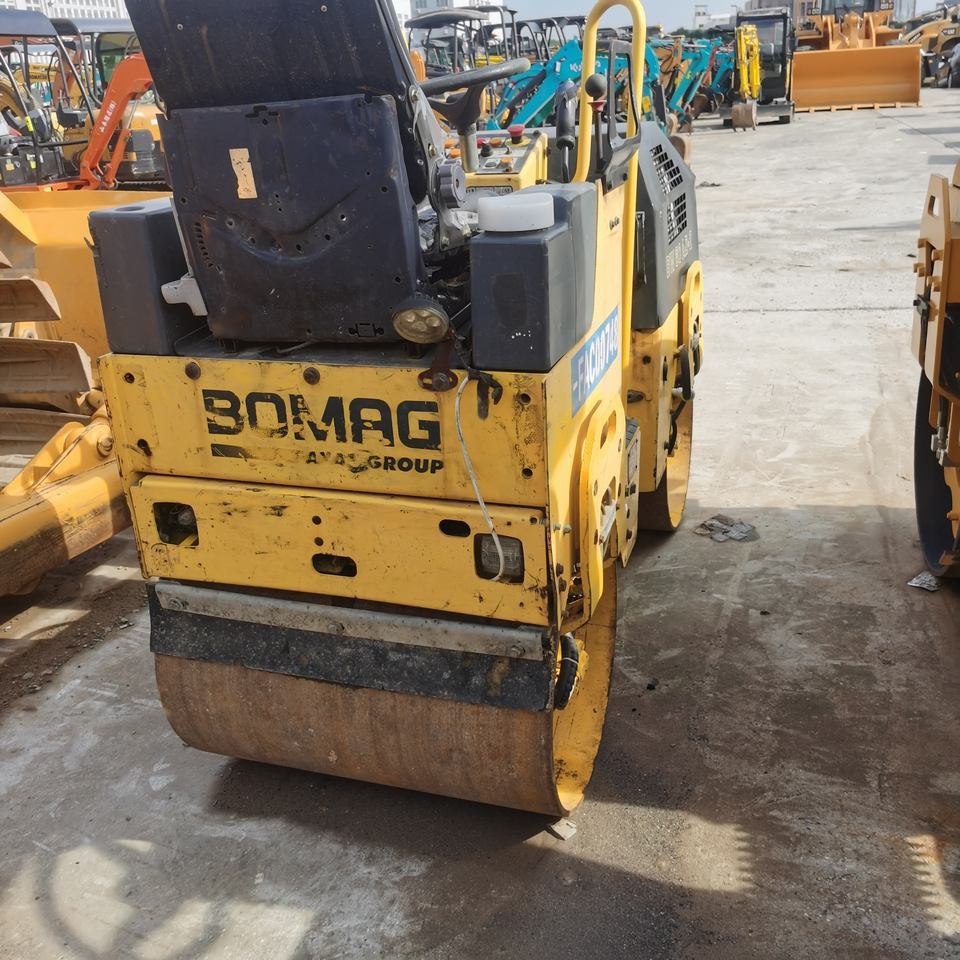 The Used Bomag BW 80AD-2 Double Steel Wheel Mini Roller Is of Reliable Quality in China - Дорожный каток: фото 3 The Used Bomag BW 80AD-2 Double Steel Wheel Mini Roller Is of Reliable Quality in China - Дорожный каток: фото 3
