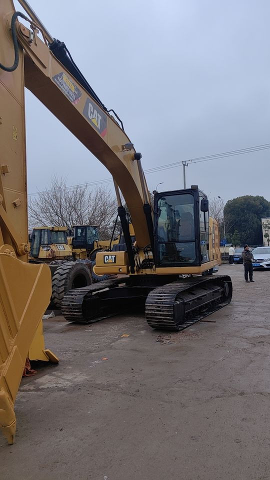 Used Caterpillar 320gc Excavator 20 Tons Capacity CAT 320 320GC 320GX 320NG 323 325 326 329 330 Engine Motor Pump Bearing Sale - Гусеничный экскаватор: фото 2 Used Caterpillar 320gc Excavator 20 Tons Capacity CAT 320 320GC 320GX 320NG 323 325 326 329 330 Engine Motor Pump Bearing Sale - Гусеничный экскаватор: фото 2