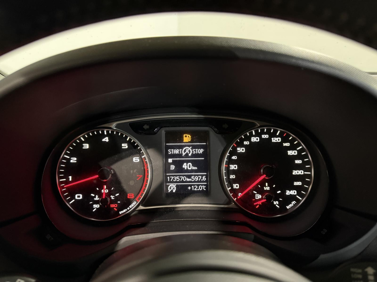 Audi | A1 | 1.2 TFSI Ambition Pro Line | 2011 | 173.570 km | 38PBP4 | Logisch - Хэтчбек: фото 5 Audi | A1 | 1.2 TFSI Ambition Pro Line | 2011 | 173.570 km | 38PBP4 | Logisch - Хэтчбек: фото 5