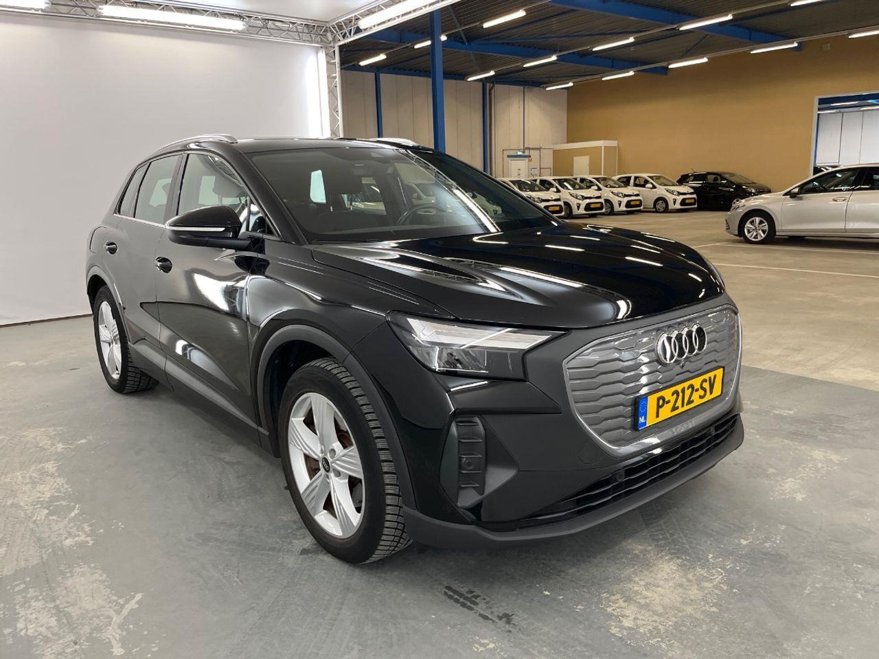 Audi Q4 e - tron 40 Edition 77 kWh | 2022 | 133.288 km | P212SV | NAP: Logisch - Внедорожник: фото 2 Audi Q4 e - tron 40 Edition 77 kWh | 2022 | 133.288 km | P212SV | NAP: Logisch - Внедорожник: фото 2