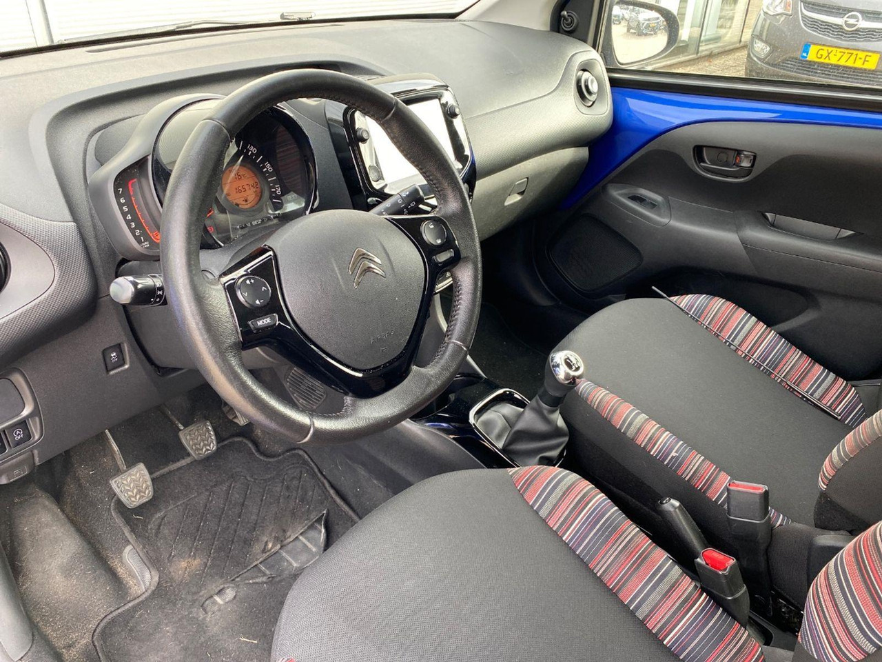 Citroen C1 1.0 VTi Feel | 2020 | 165.471 km | J717ZK | NAP: Logisch - Хэтчбек: фото 5 Citroen C1 1.0 VTi Feel | 2020 | 165.471 km | J717ZK | NAP: Logisch - Хэтчбек: фото 5