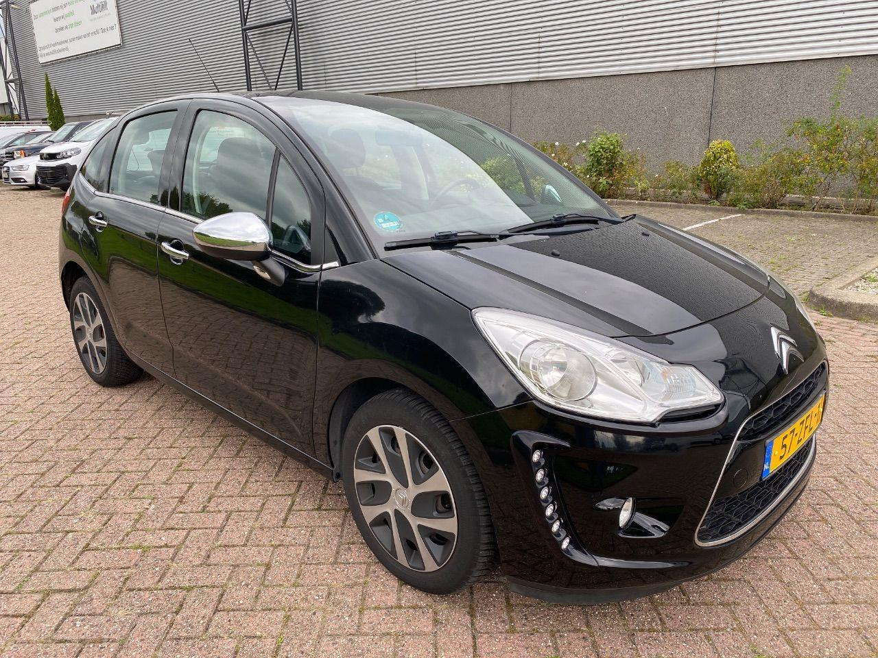 Citroen C3 1.2 VTi Collection | 2012 | 66.290 km | 57ZFL1 | NAP: Logisch - Хэтчбек: фото 2 Citroen C3 1.2 VTi Collection | 2012 | 66.290 km | 57ZFL1 | NAP: Logisch - Хэтчбек: фото 2