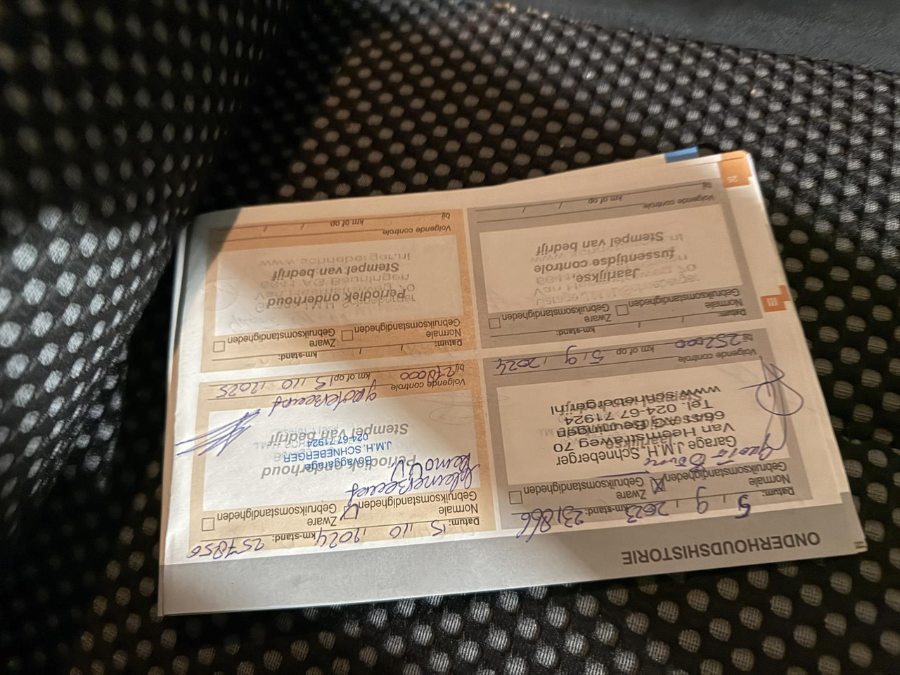 Citroen DS3 1.6 e-HDi So Chic | 2012 | 277.448 km | 14-XLR-7 - Хэтчбек: фото 2 Citroen DS3 1.6 e-HDi So Chic | 2012 | 277.448 km | 14-XLR-7 - Хэтчбек: фото 2