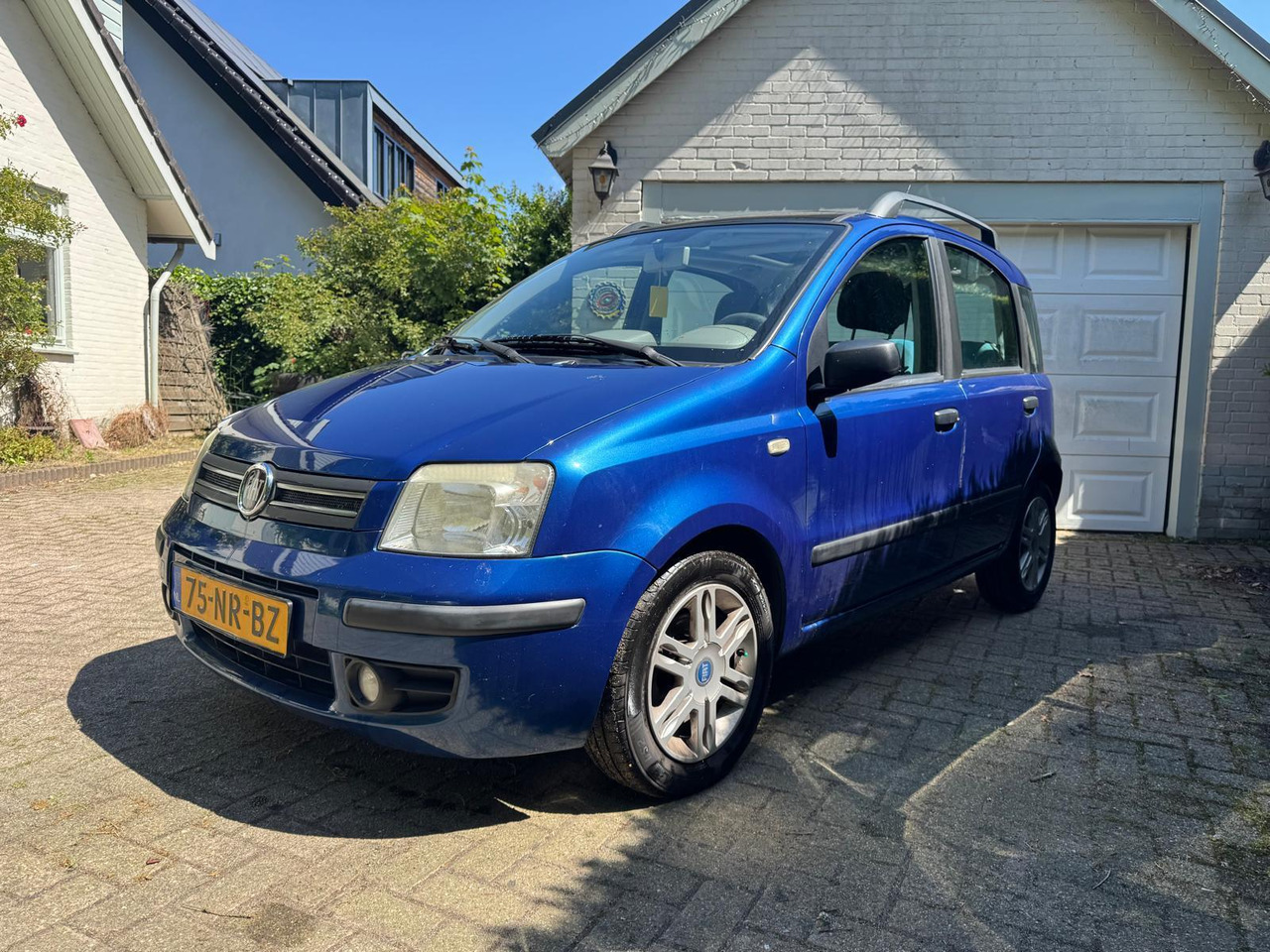 Fiat Panda 1.2 Dynamic 75-NR-BZ 229.715 km - Легковой автомобиль: фото 1 Fiat Panda 1.2 Dynamic 75-NR-BZ 229.715 km - Легковой автомобиль: фото 1