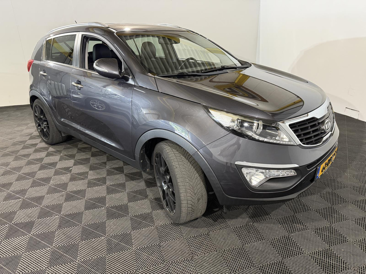 Kia | Sportage | 1.6 GDI X-ecutive Plus Pack | 2011 | 138.229 km | 61RPZ9 | Logisch - Внедорожник: фото 4 Kia | Sportage | 1.6 GDI X-ecutive Plus Pack | 2011 | 138.229 km | 61RPZ9 | Logisch - Внедорожник: фото 4