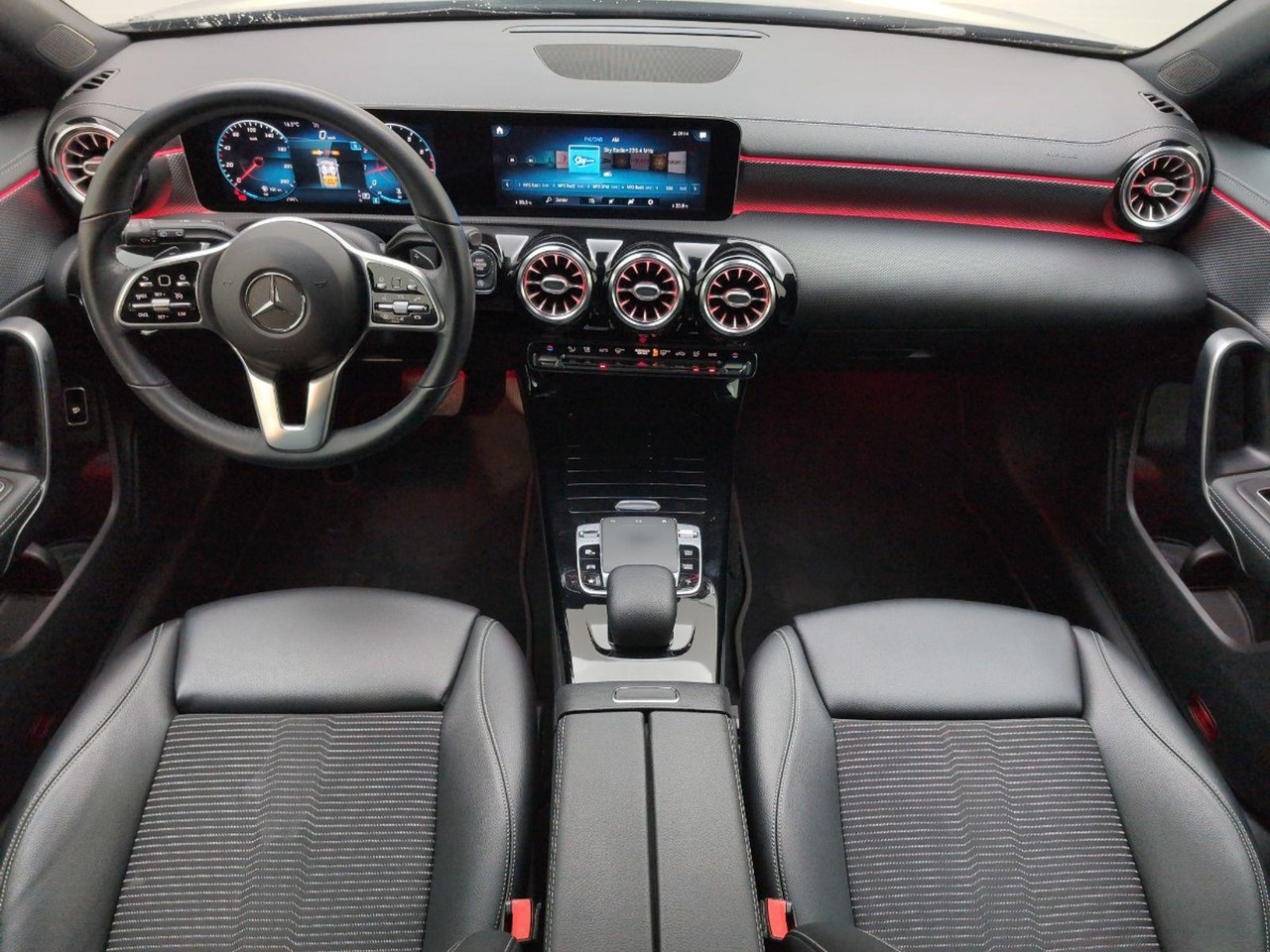 Mercedes-Benz CLA-klasse Shooting Brake 220 Advantage | 2020 | 57.398 km | Automaat | H952FP | NAP: Logisch - Легковой автомобиль: фото 5 Mercedes-Benz CLA-klasse Shooting Brake 220 Advantage | 2020 | 57.398 km | Automaat | H952FP | NAP: Logisch - Легковой автомобиль: фото 5