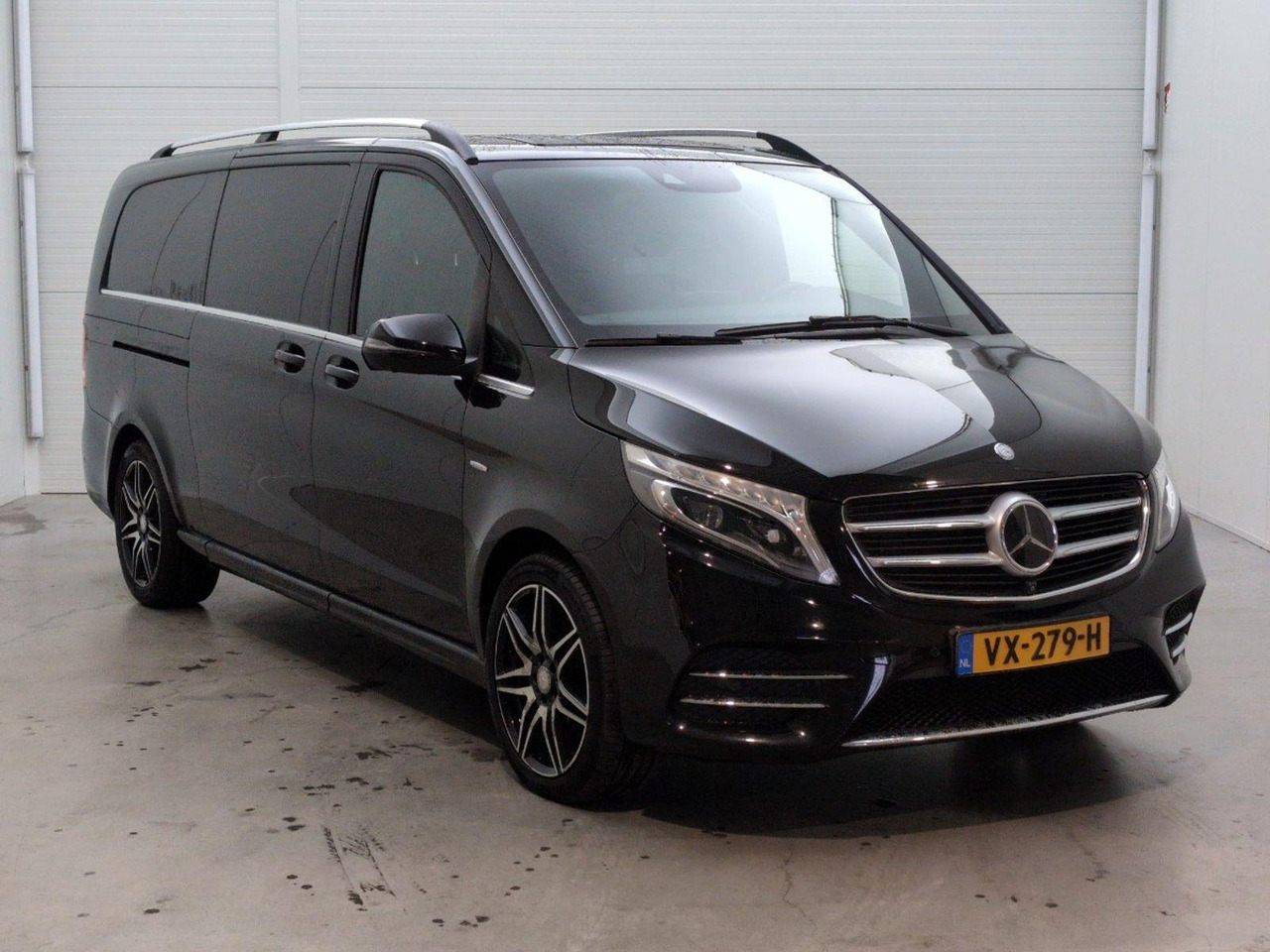 Mercedes-Benz V-klasse 250d 4 - MATIC Extra Lang DC Edition | 2016 | 328.239 km | Automaat | VX279H | NAP: Logisch - Грузопассажирский фургон: фото 2 Mercedes-Benz V-klasse 250d 4 - MATIC Extra Lang DC Edition | 2016 | 328.239 km | Automaat | VX279H | NAP: Logisch - Грузопассажирский фургон: фото 2