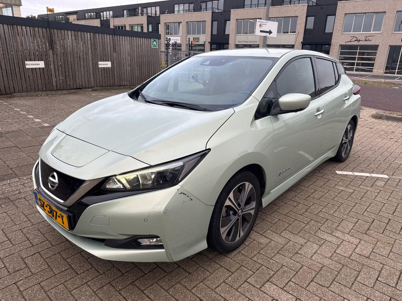 Nissan LEAF 2.ZERO EDITION 40 kWh | 2018 | 118.966 km | Automaat | SZ307T | NAP: Logisch - Хэтчбек: фото 1 Nissan LEAF 2.ZERO EDITION 40 kWh | 2018 | 118.966 km | Automaat | SZ307T | NAP: Logisch - Хэтчбек: фото 1