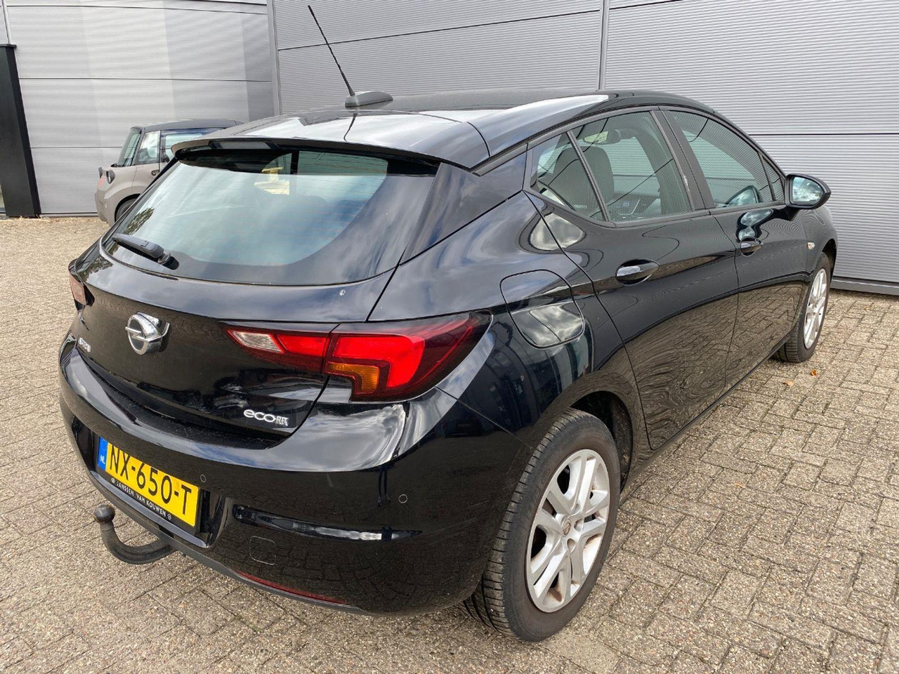Opel Astra 1.0 Online Edition | 2017 | 112.576 km | NX650T | NAP: Logisch - Хэтчбек: фото 4 Opel Astra 1.0 Online Edition | 2017 | 112.576 km | NX650T | NAP: Logisch - Хэтчбек: фото 4