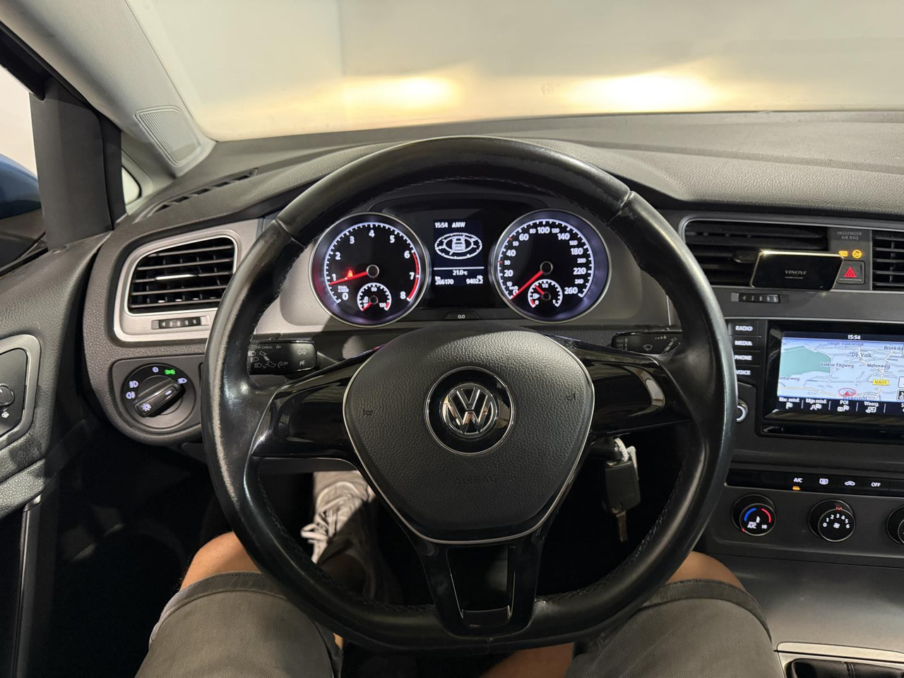 Volkswagen Golf 1.2 TSI Trend Edition GD-645-J - Хэтчбек: фото 4 Volkswagen Golf 1.2 TSI Trend Edition GD-645-J - Хэтчбек: фото 4