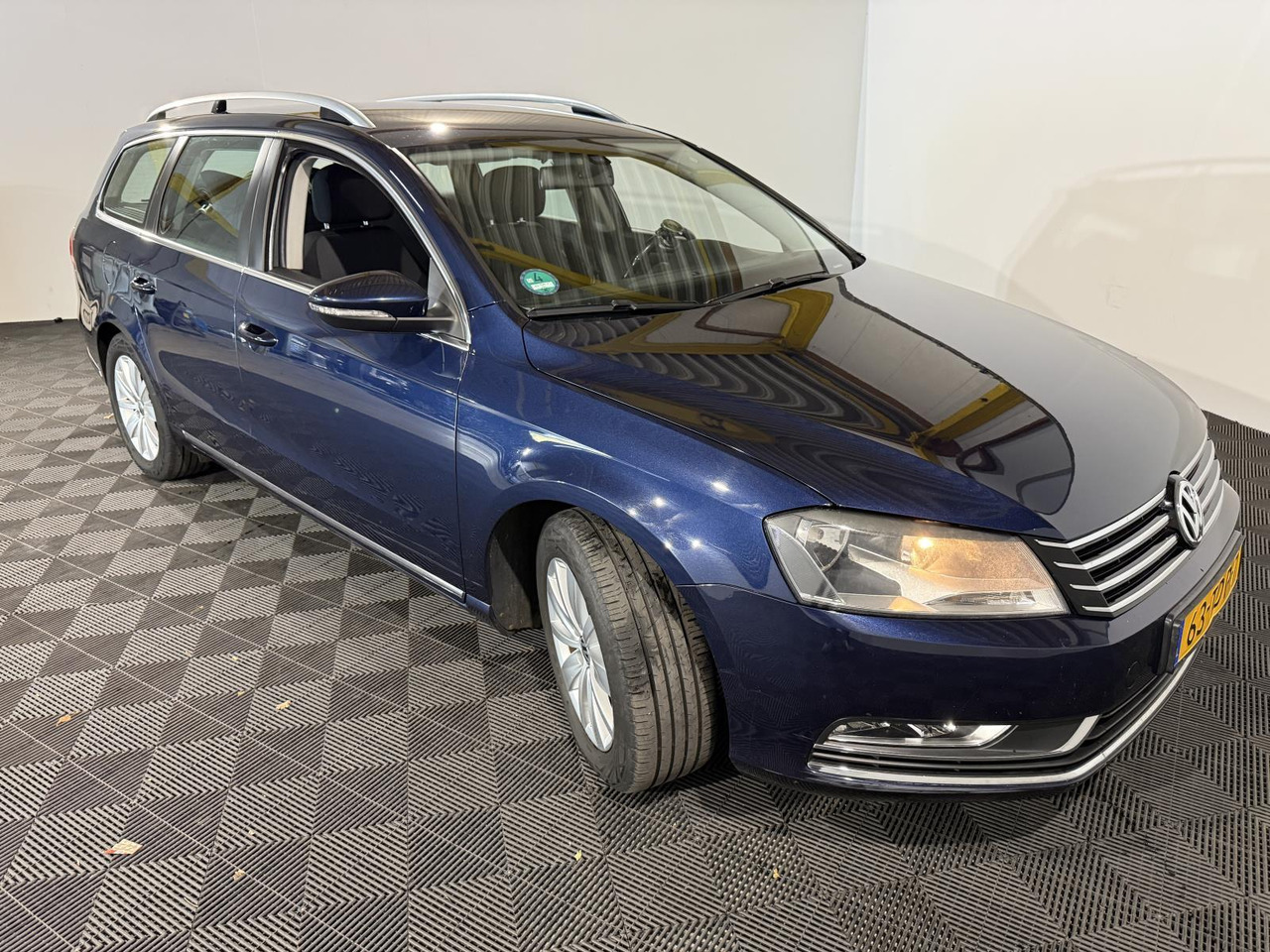 Volkswagen | Passat Variant | 1.4 TSI Comfortline BlueMotion | 2012 | 223.524 km | 63TDP7 | Logisch - Легковой автомобиль: фото 5 Volkswagen | Passat Variant | 1.4 TSI Comfortline BlueMotion | 2012 | 223.524 km | 63TDP7 | Logisch - Легковой автомобиль: фото 5