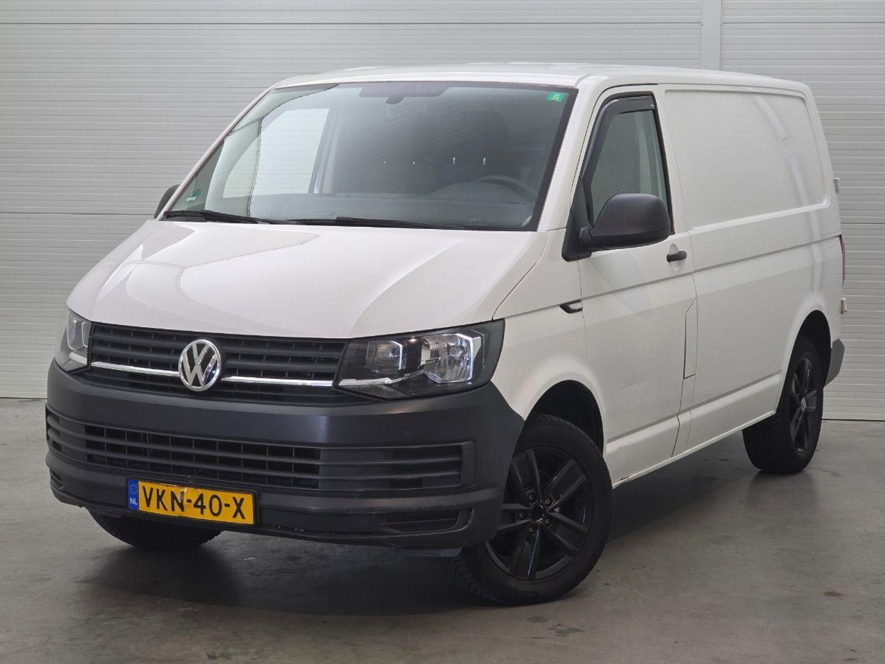 Volkswagen Transporter 2.0 TDI L1H1 Highline | 2017 | 244.046 km | VKN40X | NAP: Geen oordeel - Цельнометаллический фургон: фото 1 Volkswagen Transporter 2.0 TDI L1H1 Highline | 2017 | 244.046 km | VKN40X | NAP: Geen oordeel - Цельнометаллический фургон: фото 1
