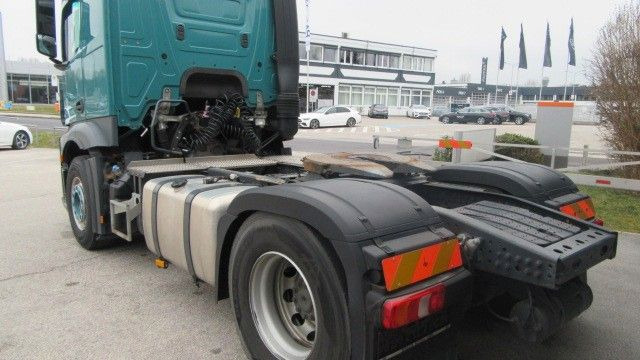 Тягач Mercedes-Benz 1842LS/37 mit Nebenantrieb Flansch: фото 9