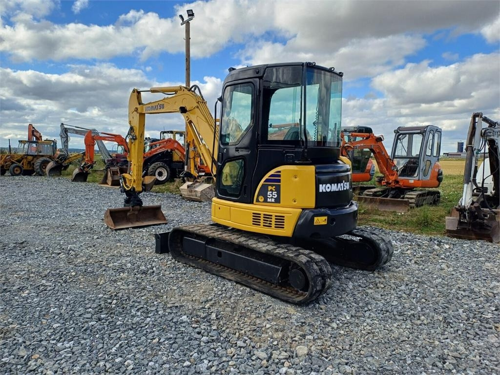 Komatsu PC55mr2 kallistuvalla liittimellä - Мини-экскаватор: фото 3 Komatsu PC55mr2 kallistuvalla liittimellä - Мини-экскаватор: фото 3